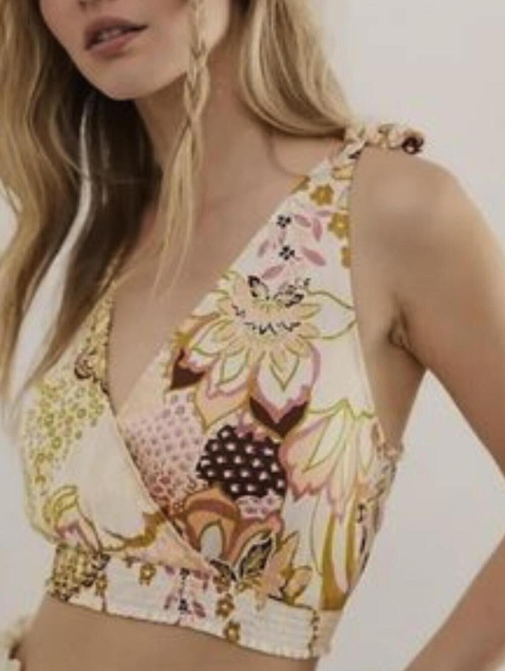 Free People Intimately Cream Weekend In Montauk Deep V-Neck Crop Top - Size - XS
